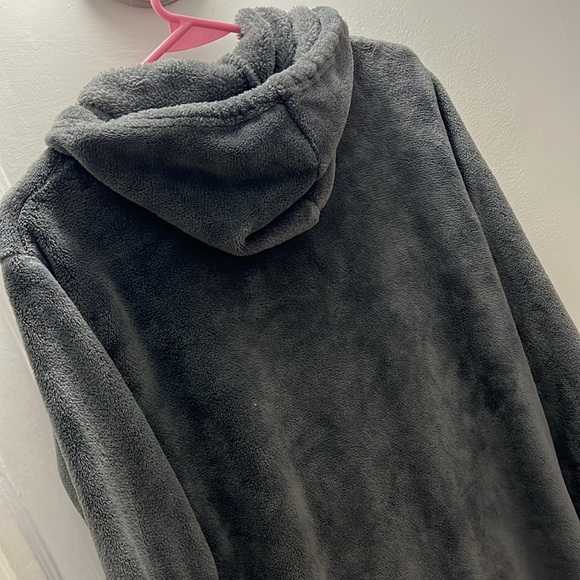 Fuzzy Soft Footed Zip Up Hooded Onesie NWOT - Picture 7 of 13